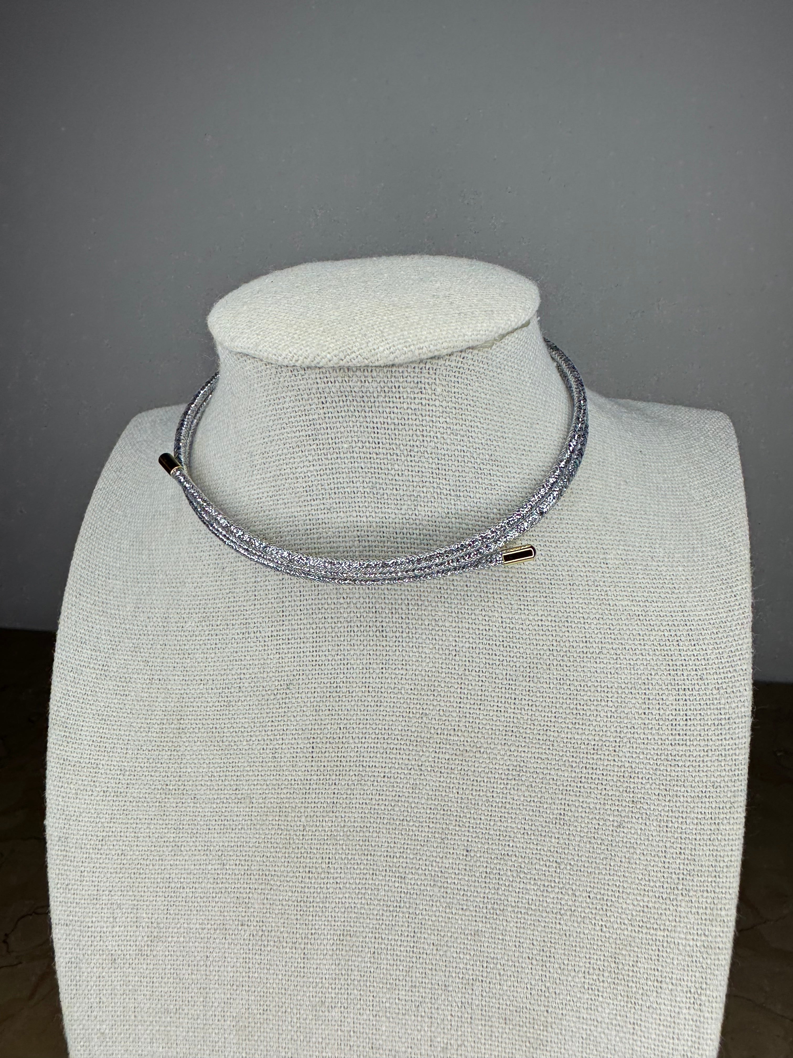 Collana click