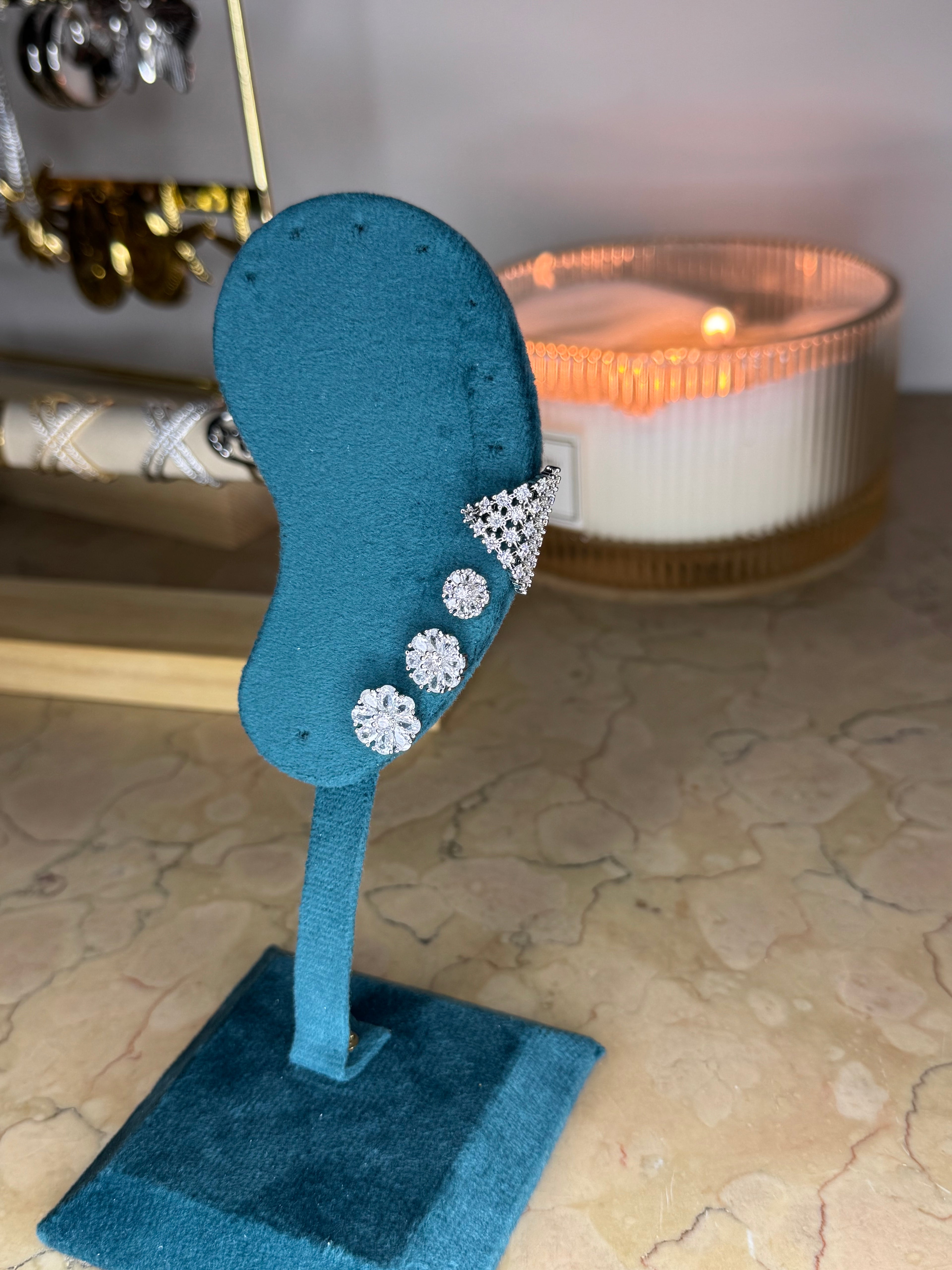 Earcuff Aura