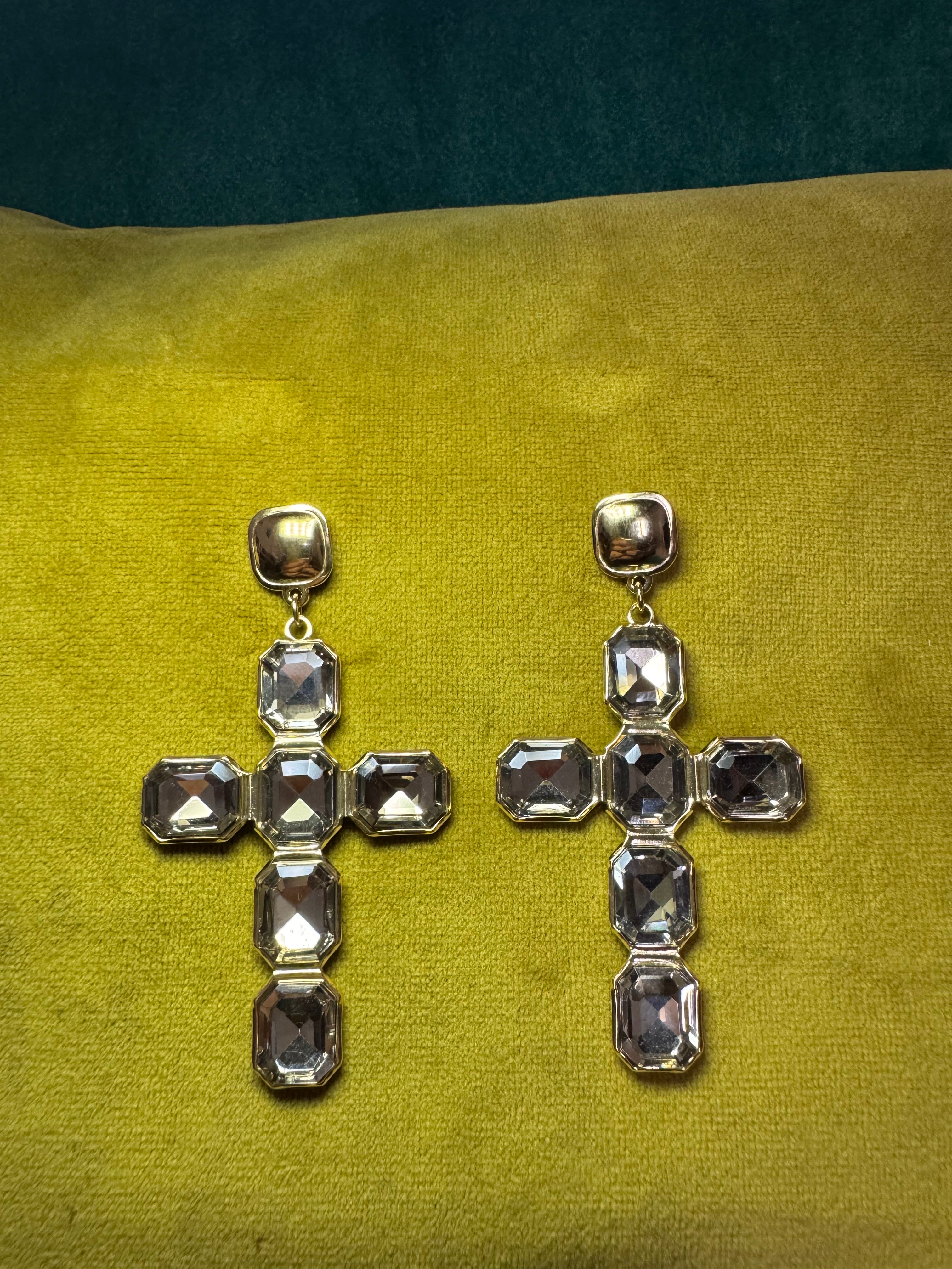 Diamond Cross